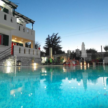 Ionian Villas Áyios Nikítas Habitación foto